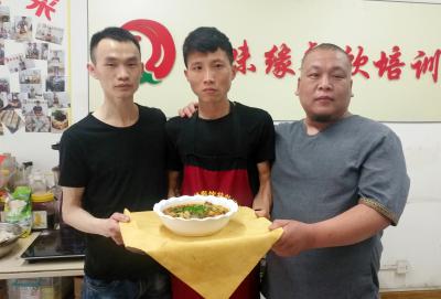 一般成都冒菜培訓(xùn)學(xué)校都培訓(xùn)什么內(nèi)容？