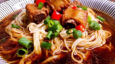 成都餐飲培訓(xùn)學(xué)校排名，排骨面食技術(shù)培訓(xùn)哪里正宗？