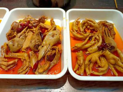 成都餐飲培訓(xùn)費(fèi)用，現(xiàn)撈鹵菜技術(shù)培訓(xùn)學(xué)校哪家好？