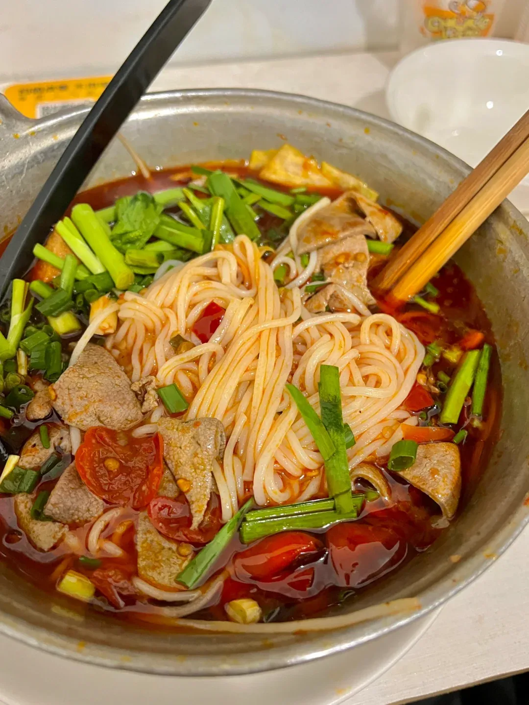 泡椒米線技術(shù)培訓(xùn)哪里學(xué)？泡椒米線技術(shù)培訓(xùn)