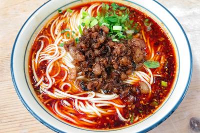  開面館學(xué)技術(shù)培訓(xùn)哪里好？飄味緣面食培訓(xùn)學(xué)校