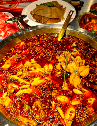 成都火鍋魚培訓(xùn)機(jī)構(gòu)哪家好？飄味緣火鍋培訓(xùn)學(xué)校