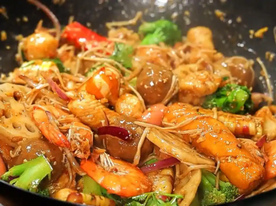 麻辣香鍋技術(shù)培訓(xùn)多少錢(qián)？飄味緣培訓(xùn)學(xué)校合理，物超所值