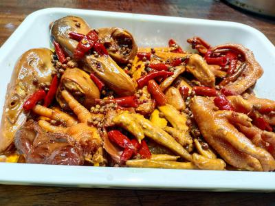 新式熱鹵技術(shù)培訓(xùn)班多少錢(qián)？飄味緣培訓(xùn)學(xué)?？孔V嗎？【全面解析】