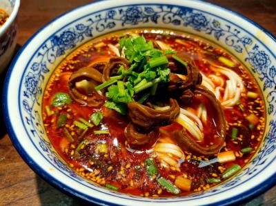 鹵肉面食技術(shù)培訓(xùn)哪家好？飄味緣餐飲培訓(xùn)學(xué)校深度解析