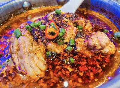 烤腦花技術(shù)培訓(xùn)課程費(fèi)用解析：飄味緣小吃培訓(xùn)學(xué)?？孔V嗎？